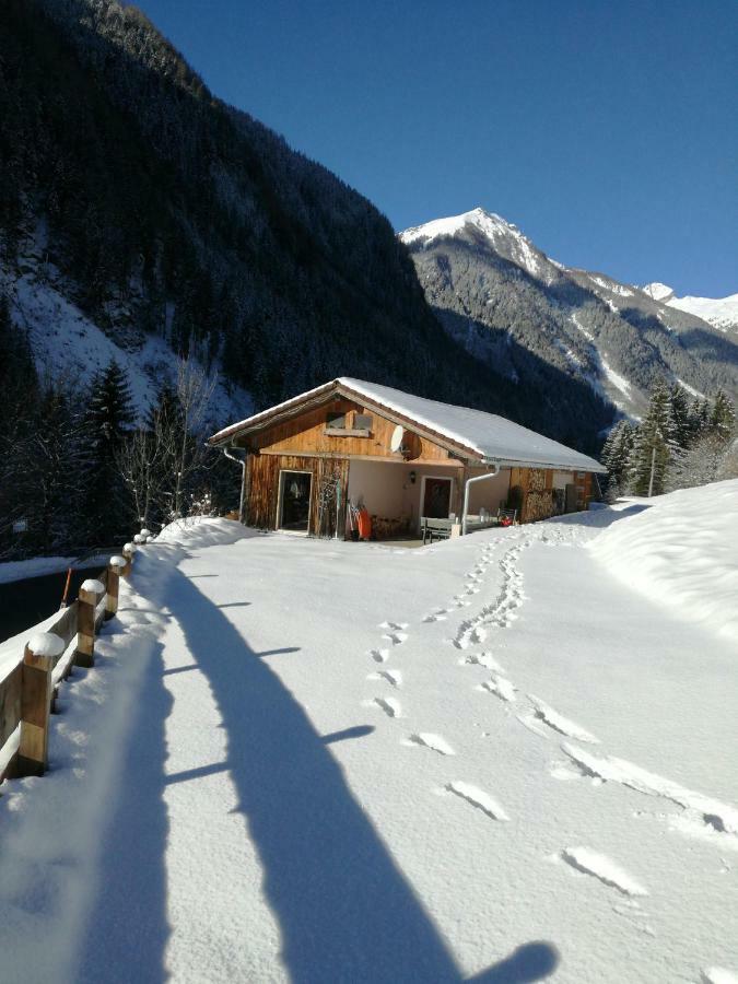 Ferienhaus Am Wallnerhof Flattach Bagian luar foto