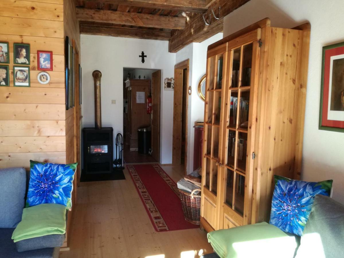 Ferienhaus Am Wallnerhof Flattach Bagian luar foto