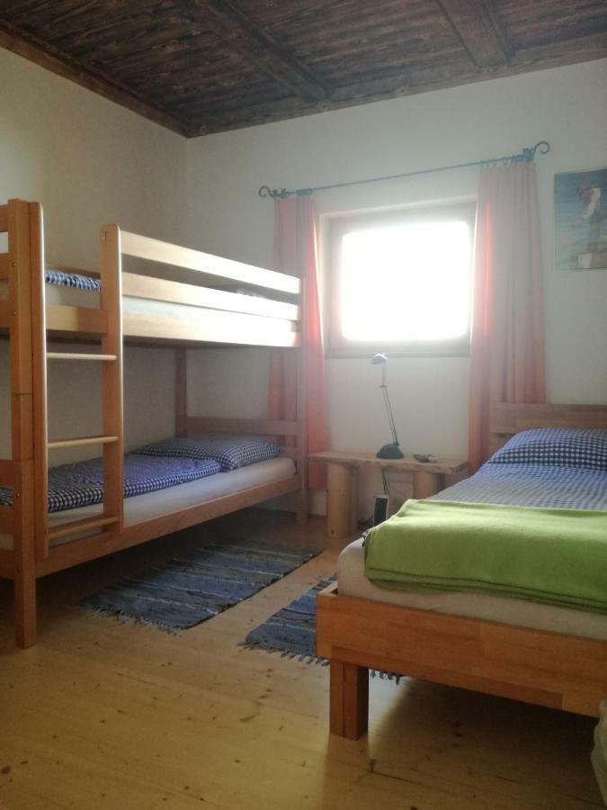 Ferienhaus Am Wallnerhof Flattach Bagian luar foto