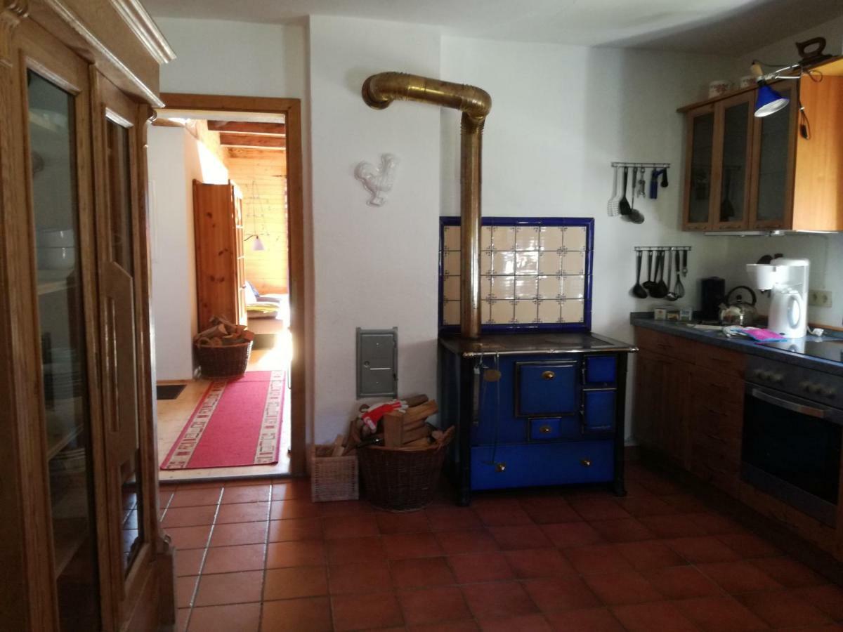 Ferienhaus Am Wallnerhof Flattach Bagian luar foto
